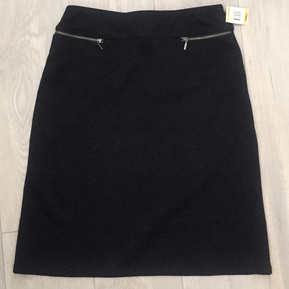 Black Knee Length Skirt
